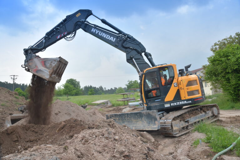 HX235ALCR